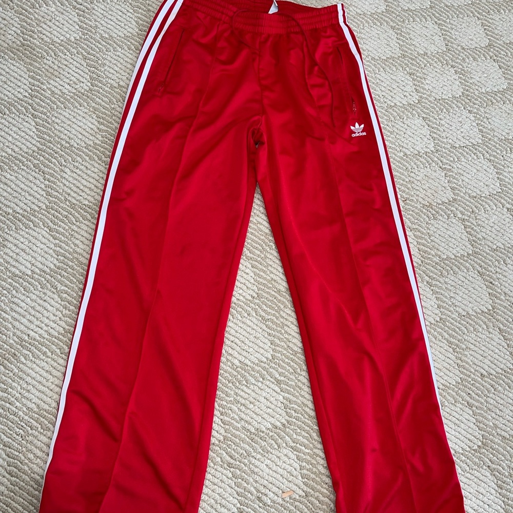 Women’s adidas pants